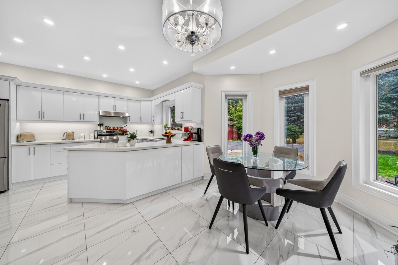 785 Quantra Crescent
