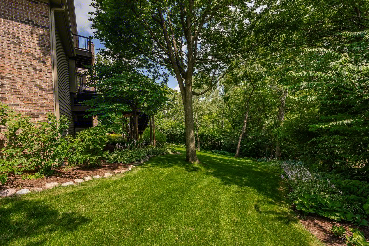 Luxury Home in Lisle