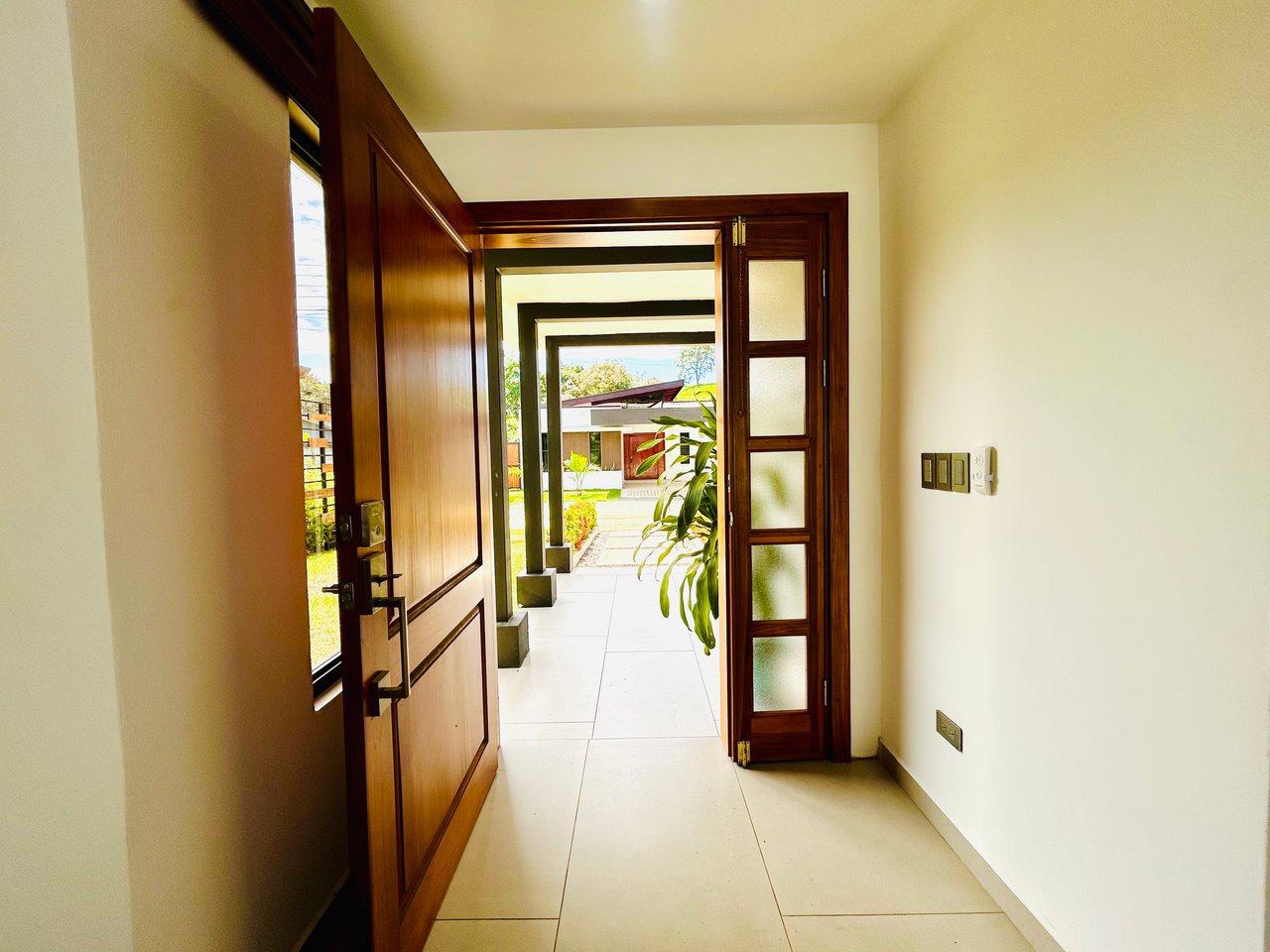 Tropical Modern Living Near Uvita – Stylish Pool Home with Privacy | Price Reduced