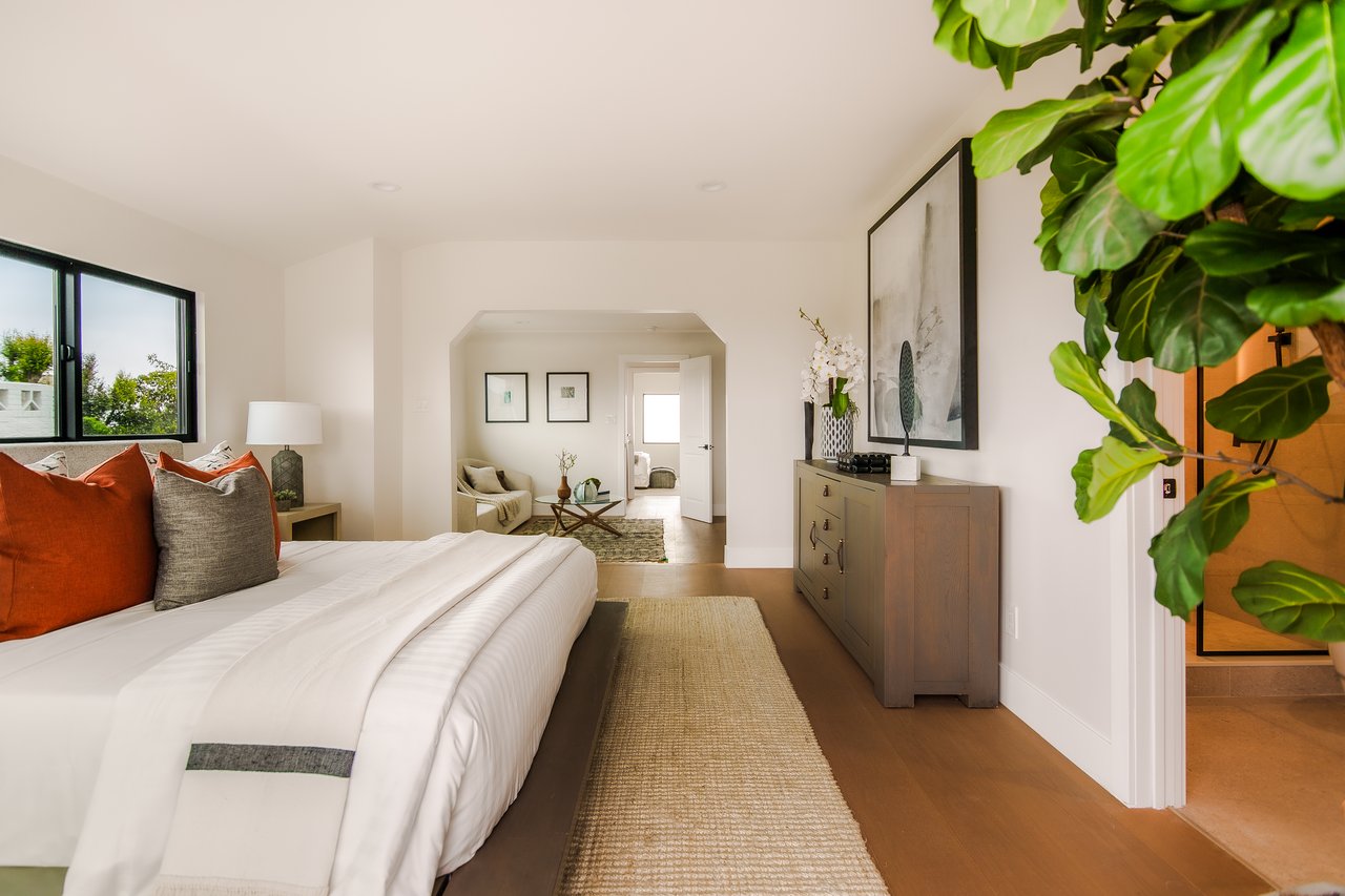 8921 Appian Way, Hollywood Hills