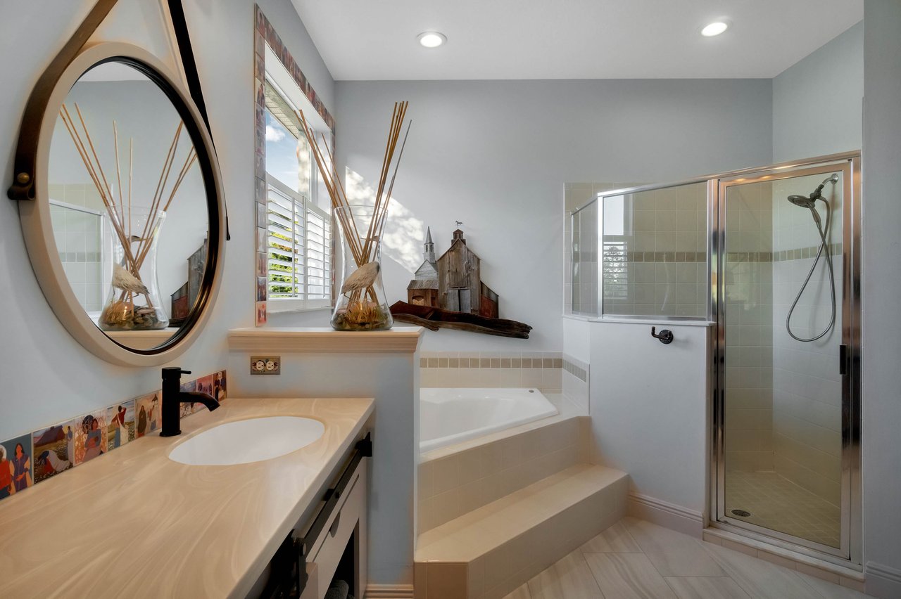 10929 Arrowtree Boulevard