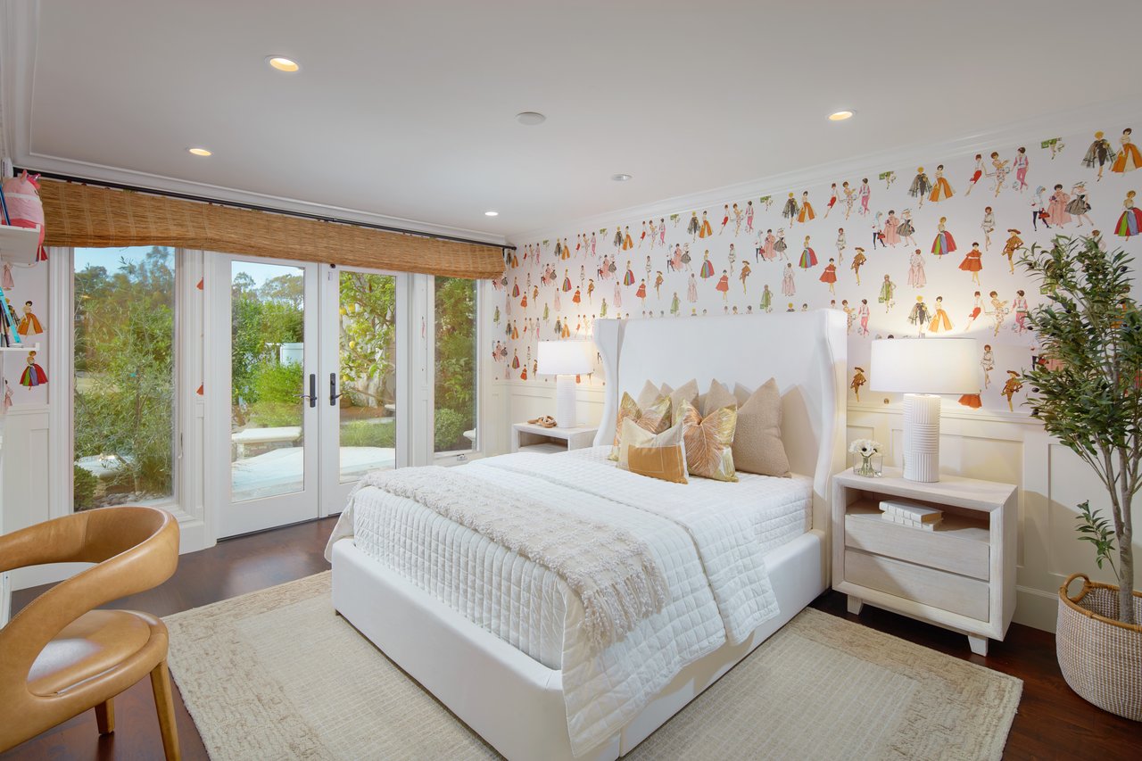 2 Royal Saint George Road