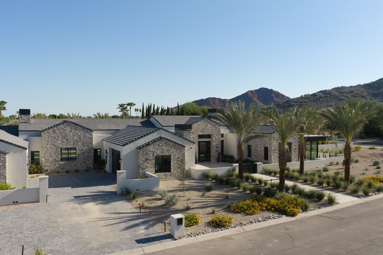 7301 N MOCKINGBIRD LN