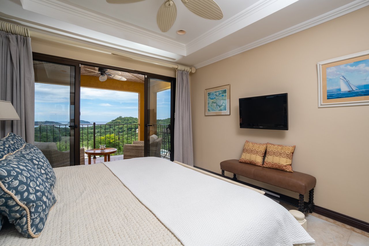 Casa Loro - Luxury Estate