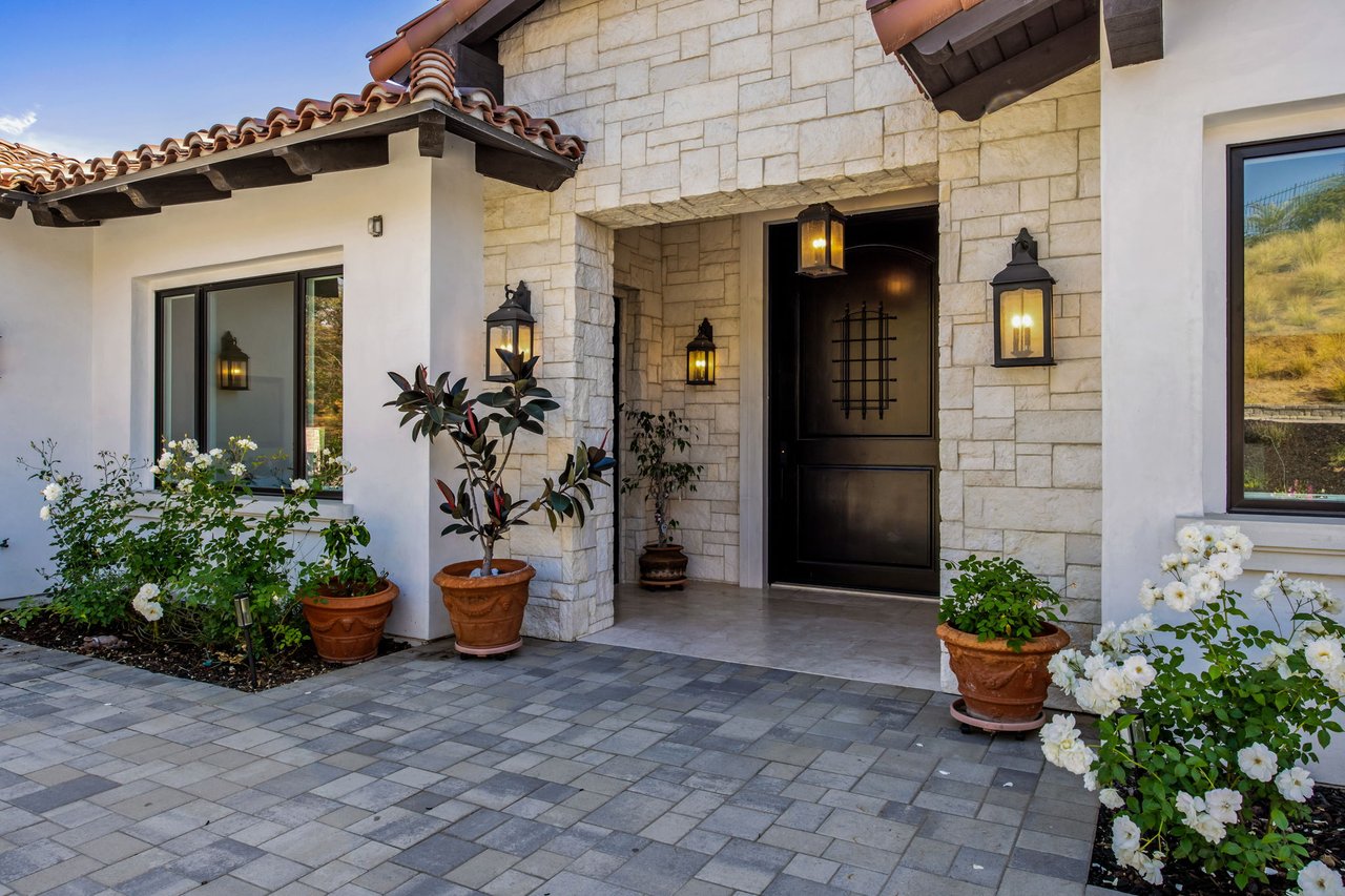 31324 Lake Vista Circle