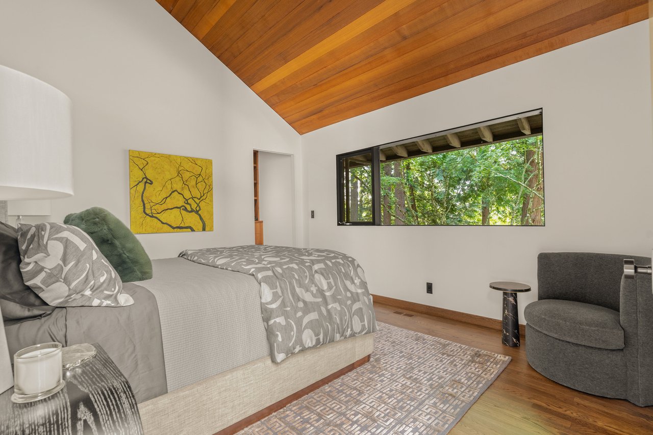 Architect Saul Zaik Designed Northwest Regional Modern Masterpiece 