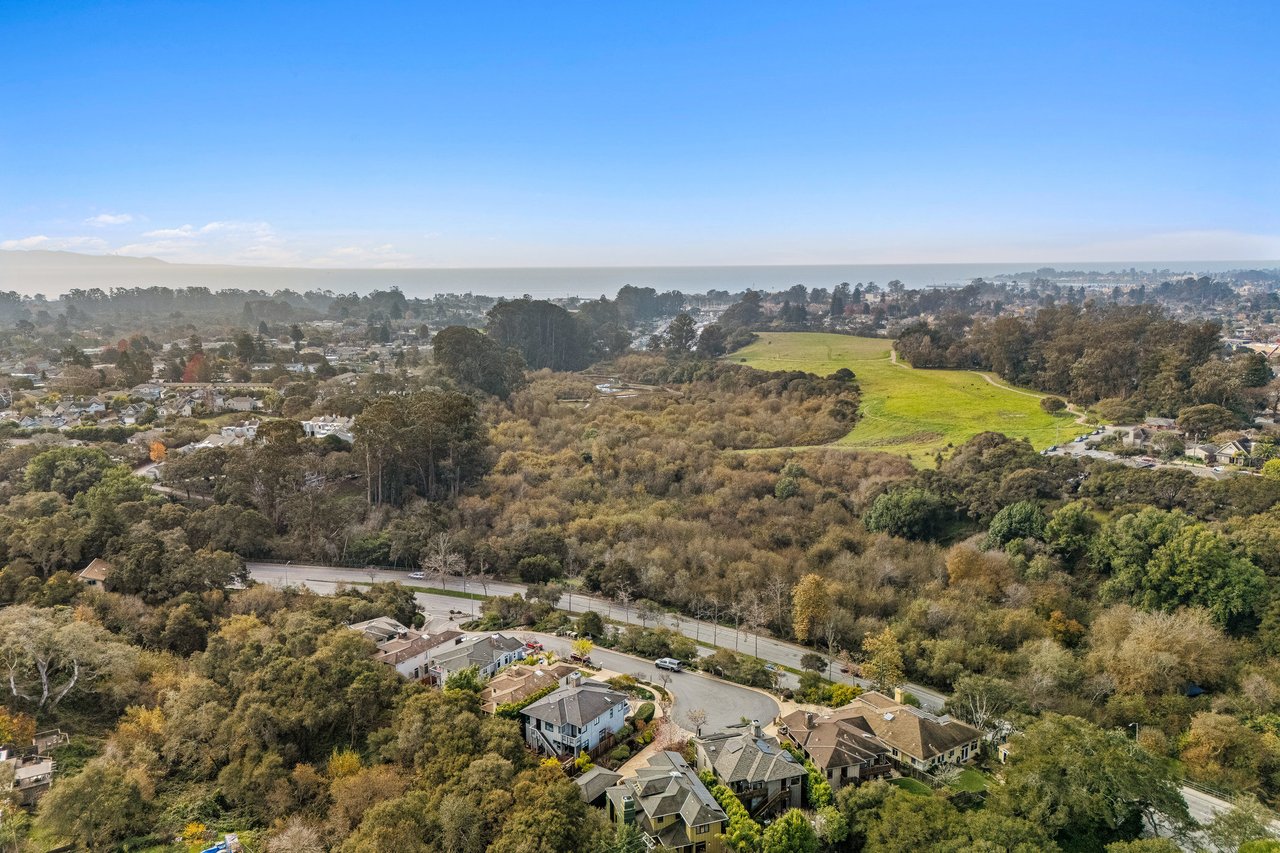 Navigating Santa Cruz Real Estate: How to Find Your Perfect Home cover