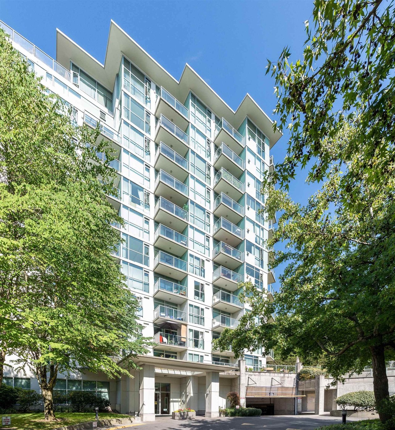 2733 Chandlery Pl, #703