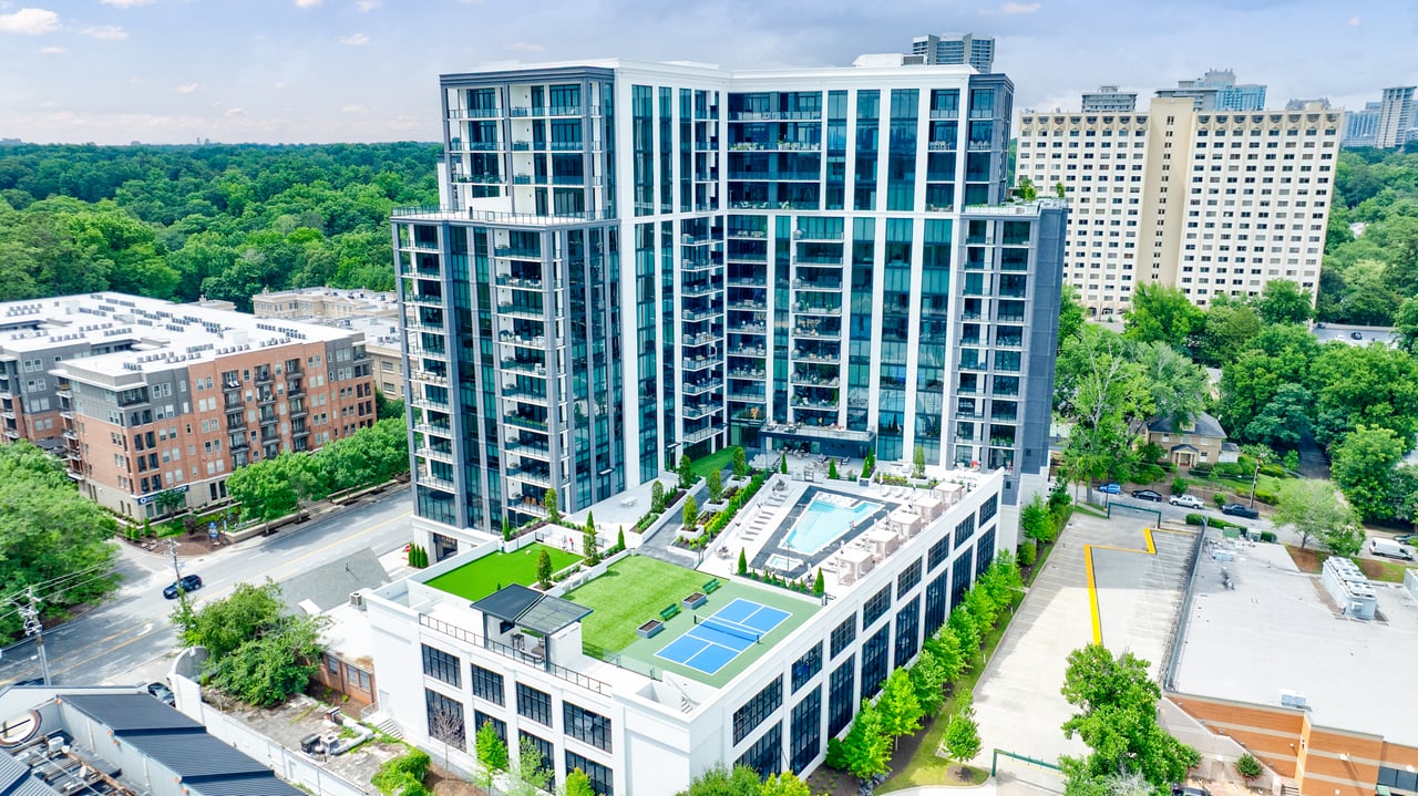 2425 Peachtree Road Unit 1806