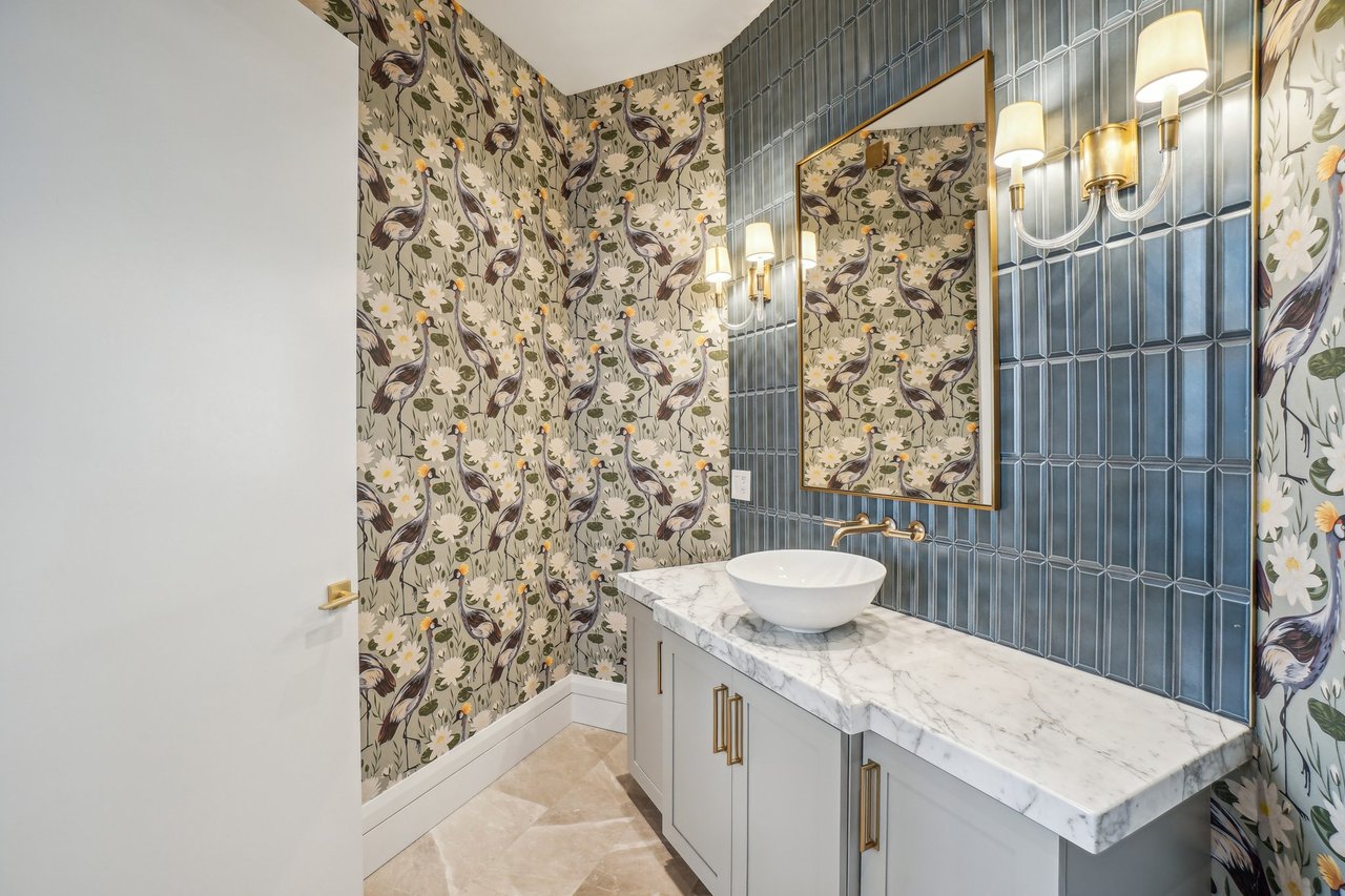4141 E Canyon Estate Dr