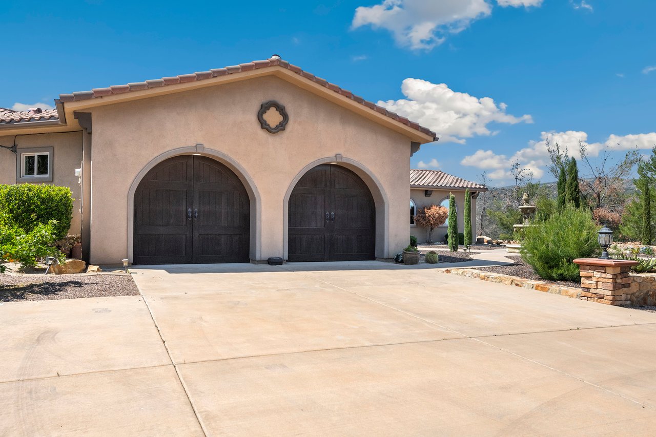 38355 Vista Del Bosque