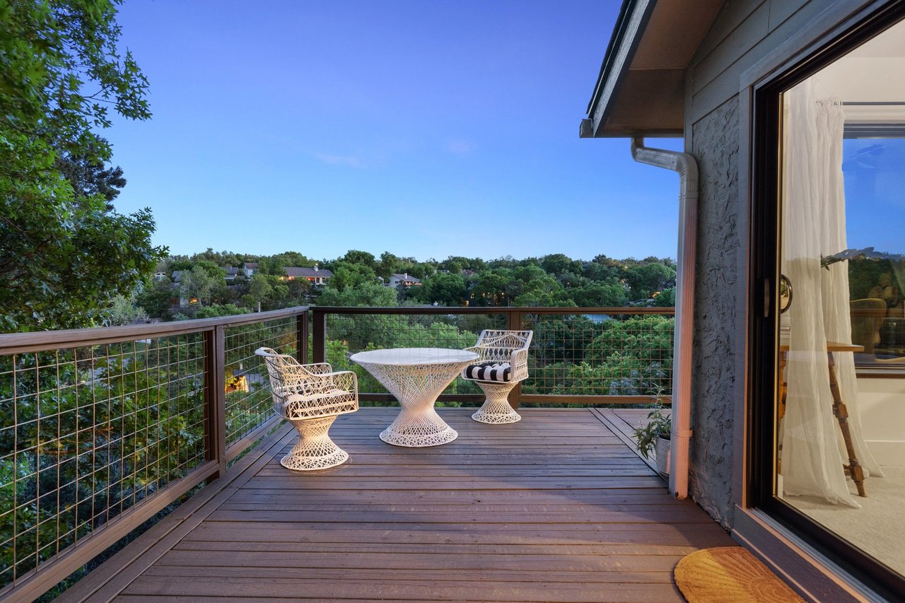 SOLD by Northwest Hills #1 Team: 7602 Rim Cove - Luxury Estate on Nearly an Acre