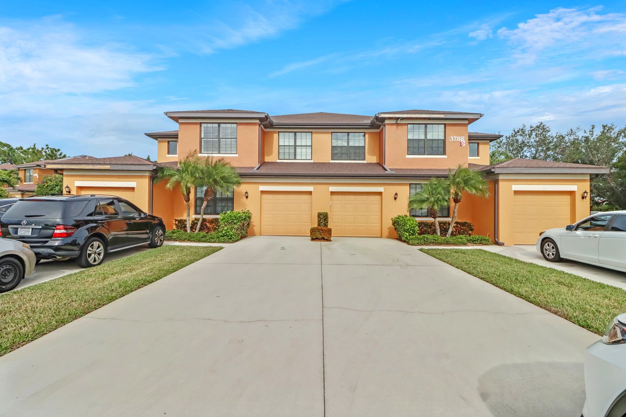 3788 Pino Vista Way #1