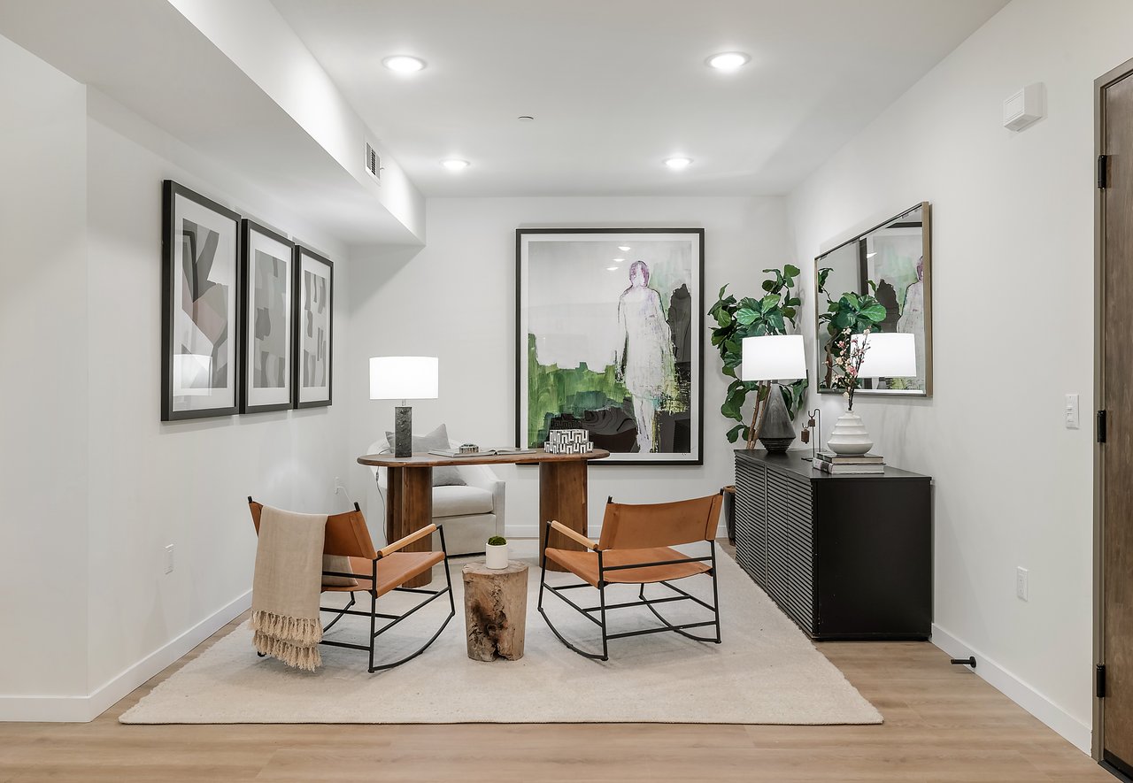 Paseo Living || 1303 S Orange Grove Avenue