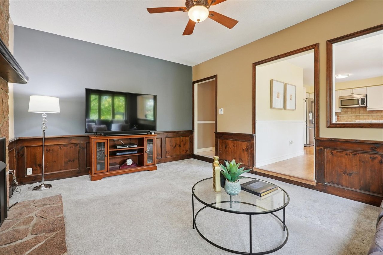 Executive Living in the Heart of Tyandaga