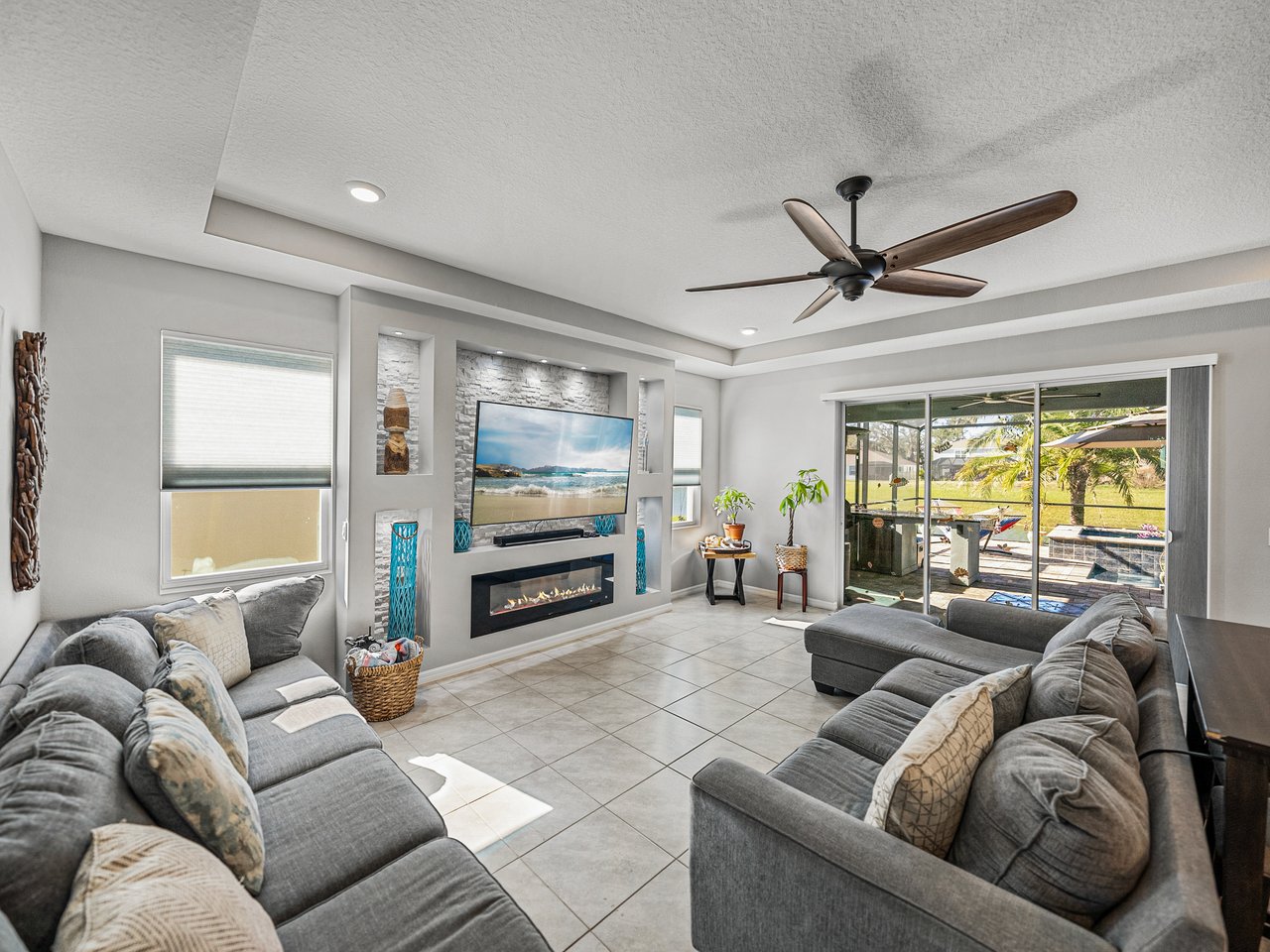 10755 LAXER CAY LOOP