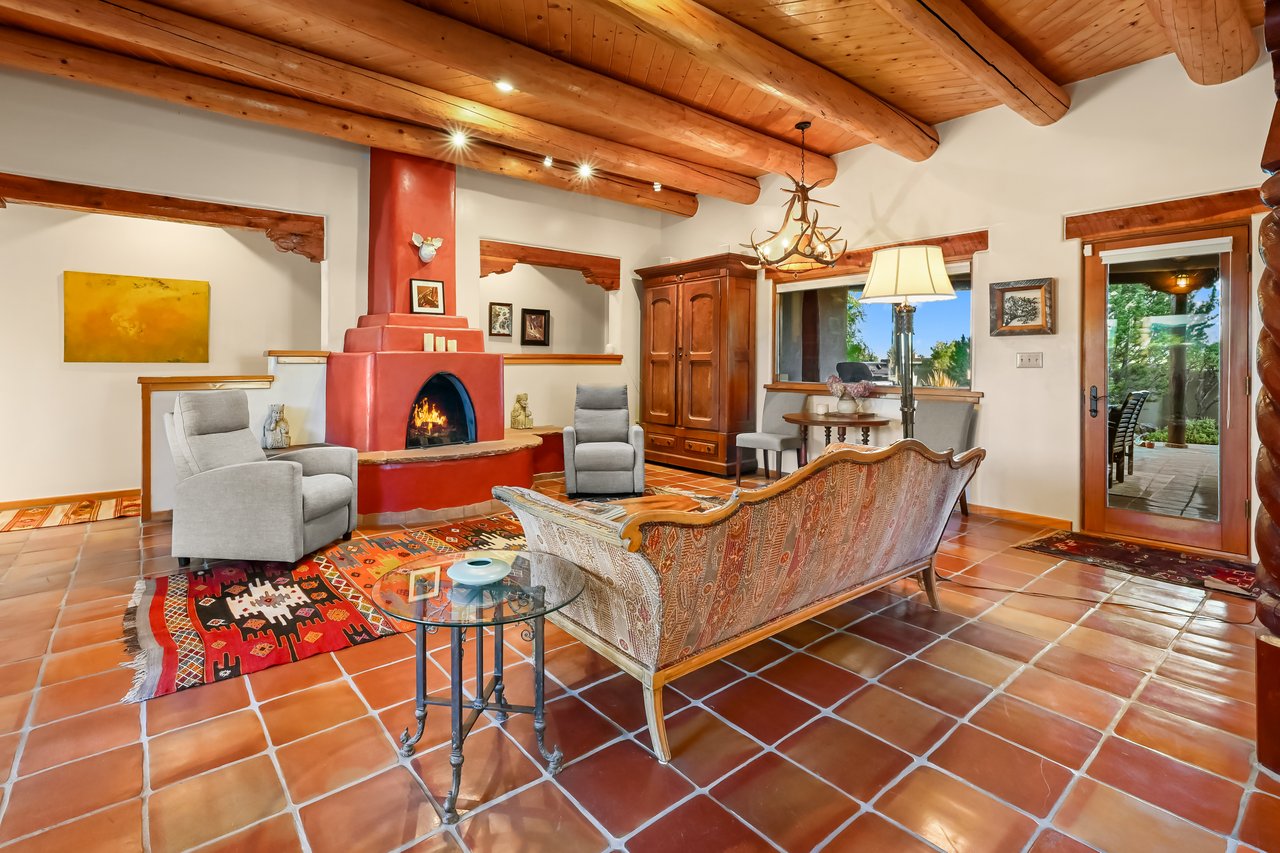 1456 Santa Cruz Road