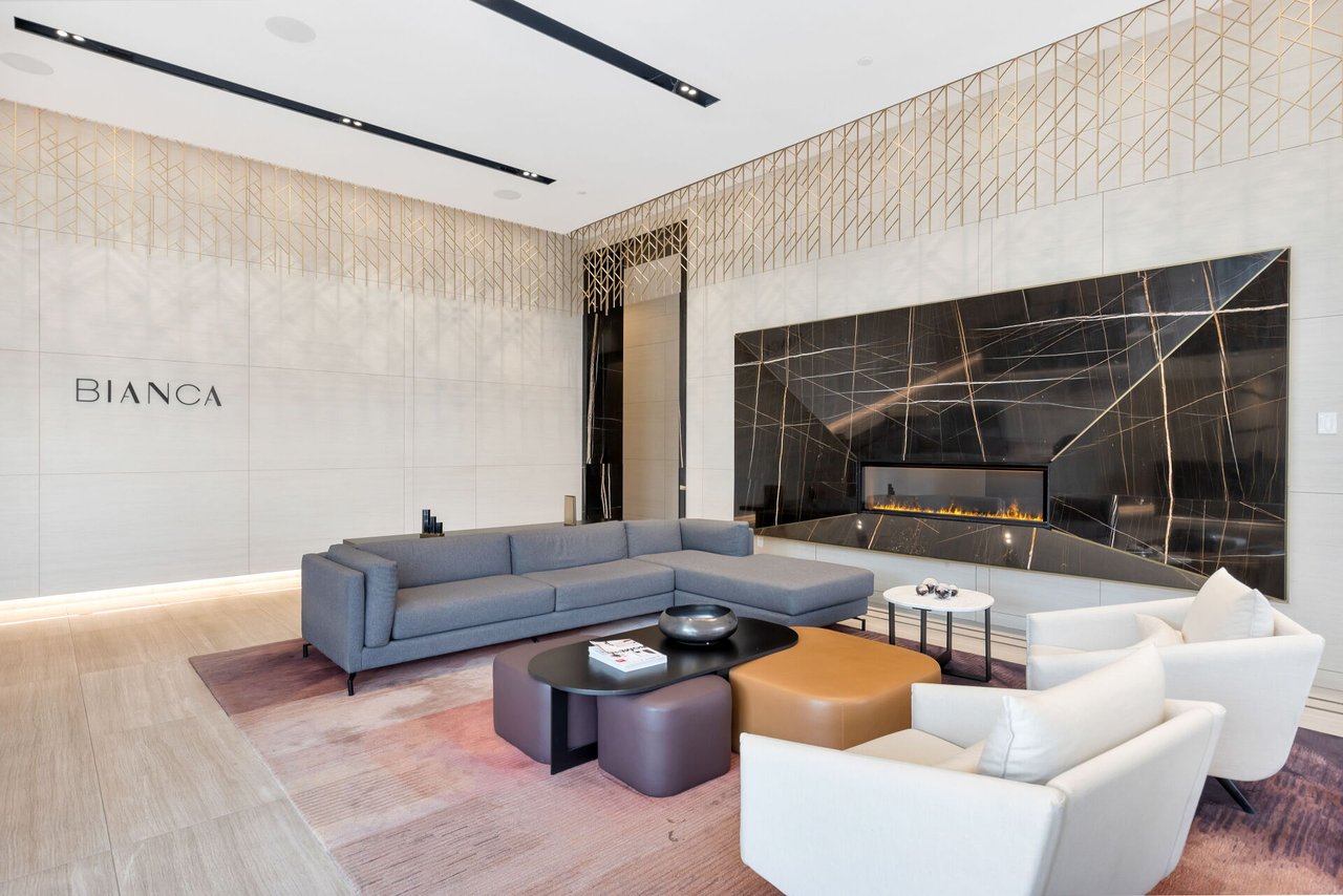 A Grande Penthouse In The Annex