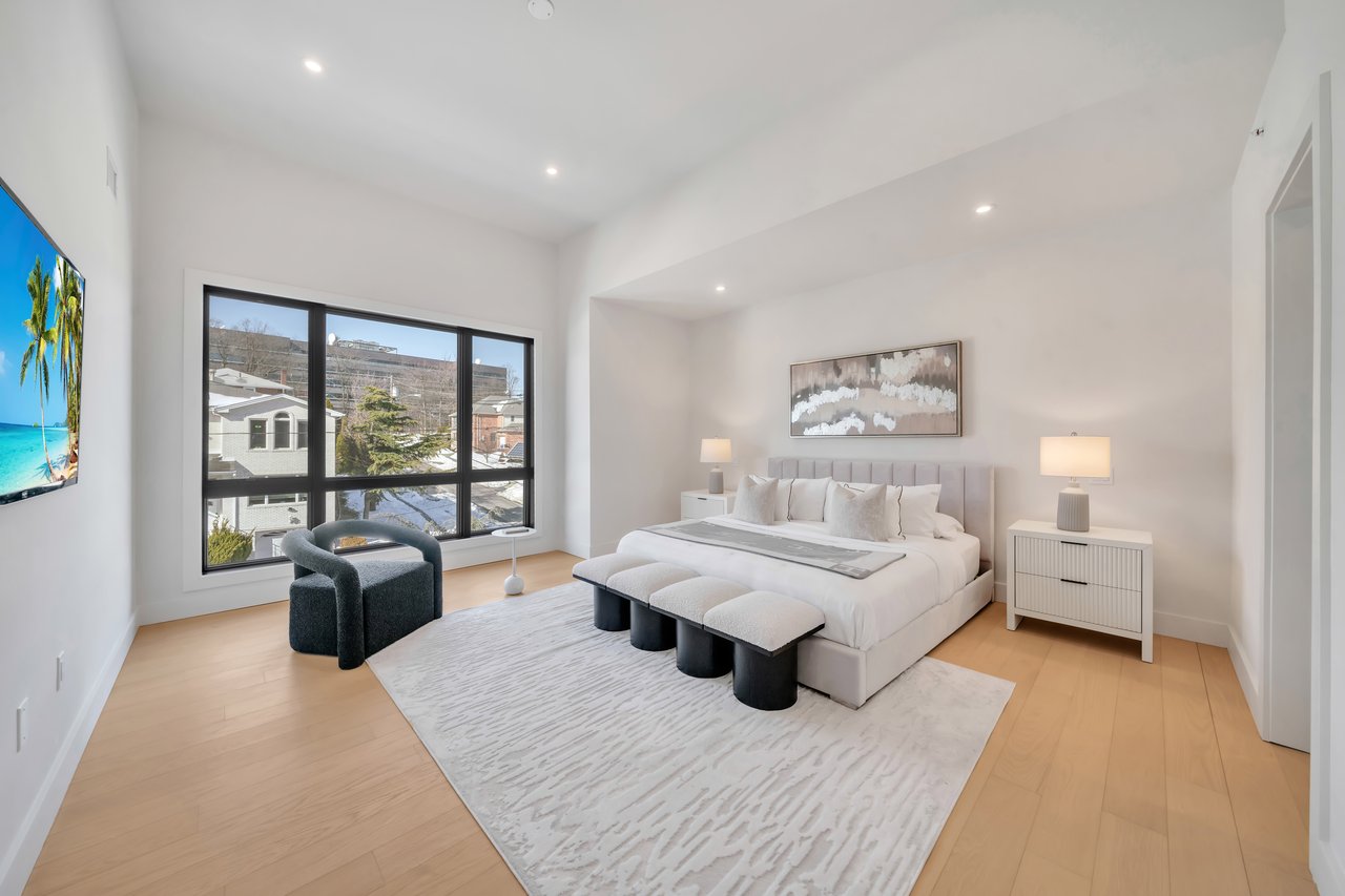 2220 Mackay Avenue B