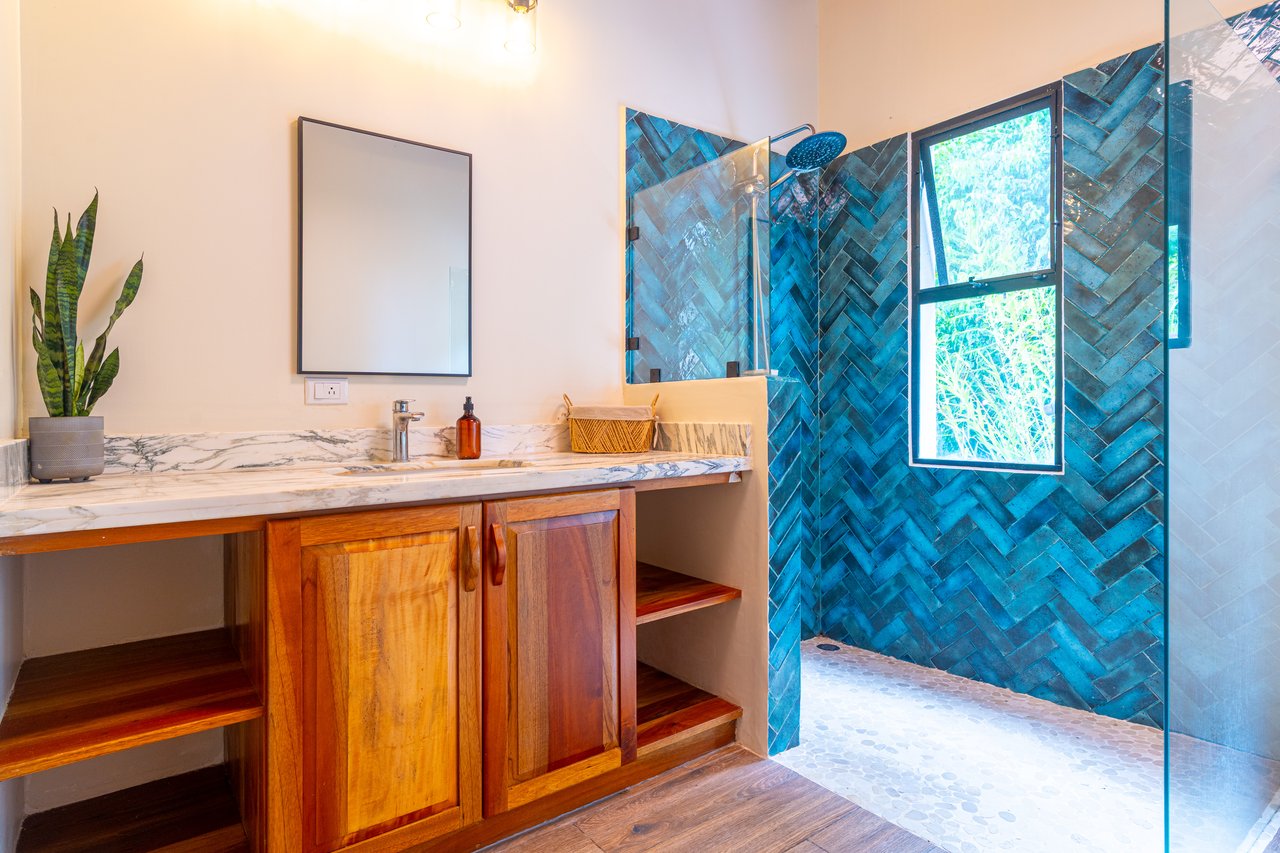 Ocean View Home in Escaleras with Guest House