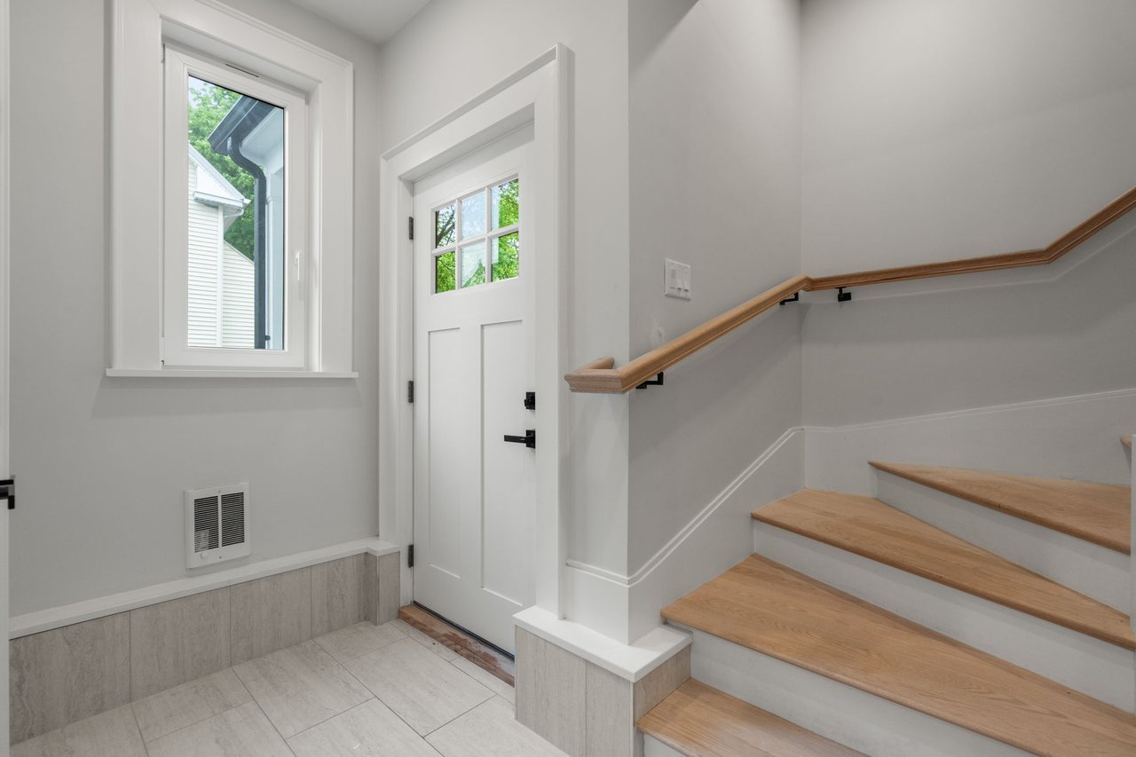 199-201 Copeland St. # 2