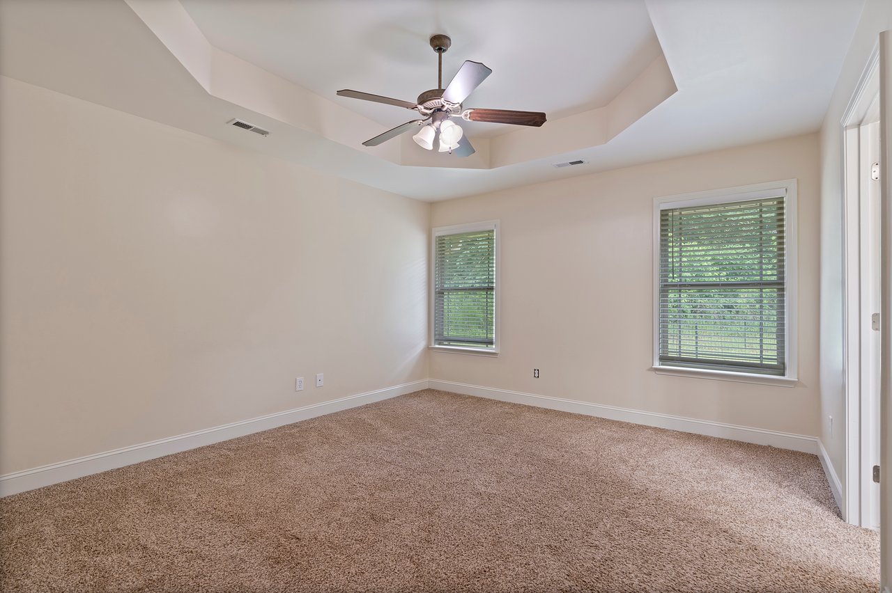 Quiet Cul-de-Sac – Minutes from Clift Farms!