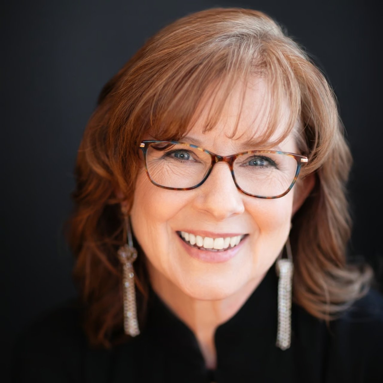 Catherine Dugan LaBelle La Grange, IL Real Estate Agent Headshot