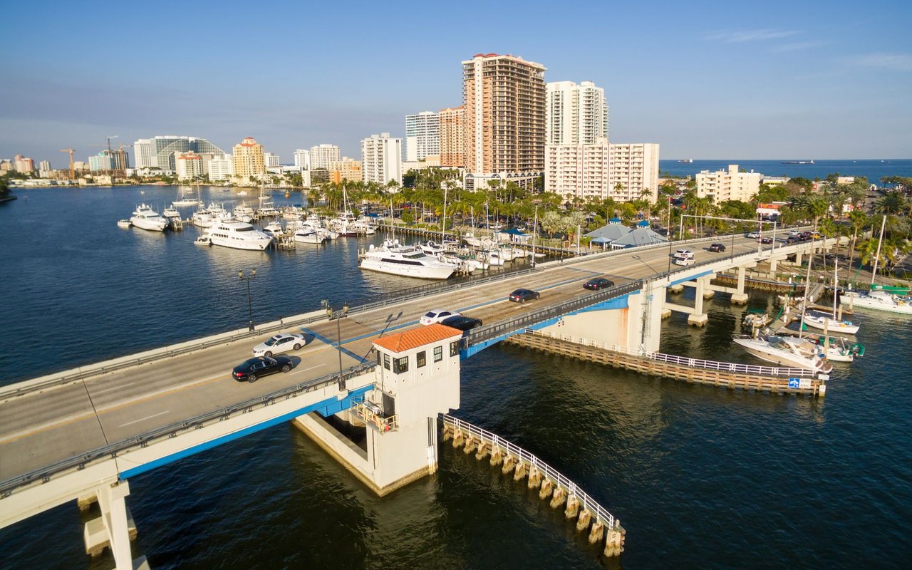 Las Olas