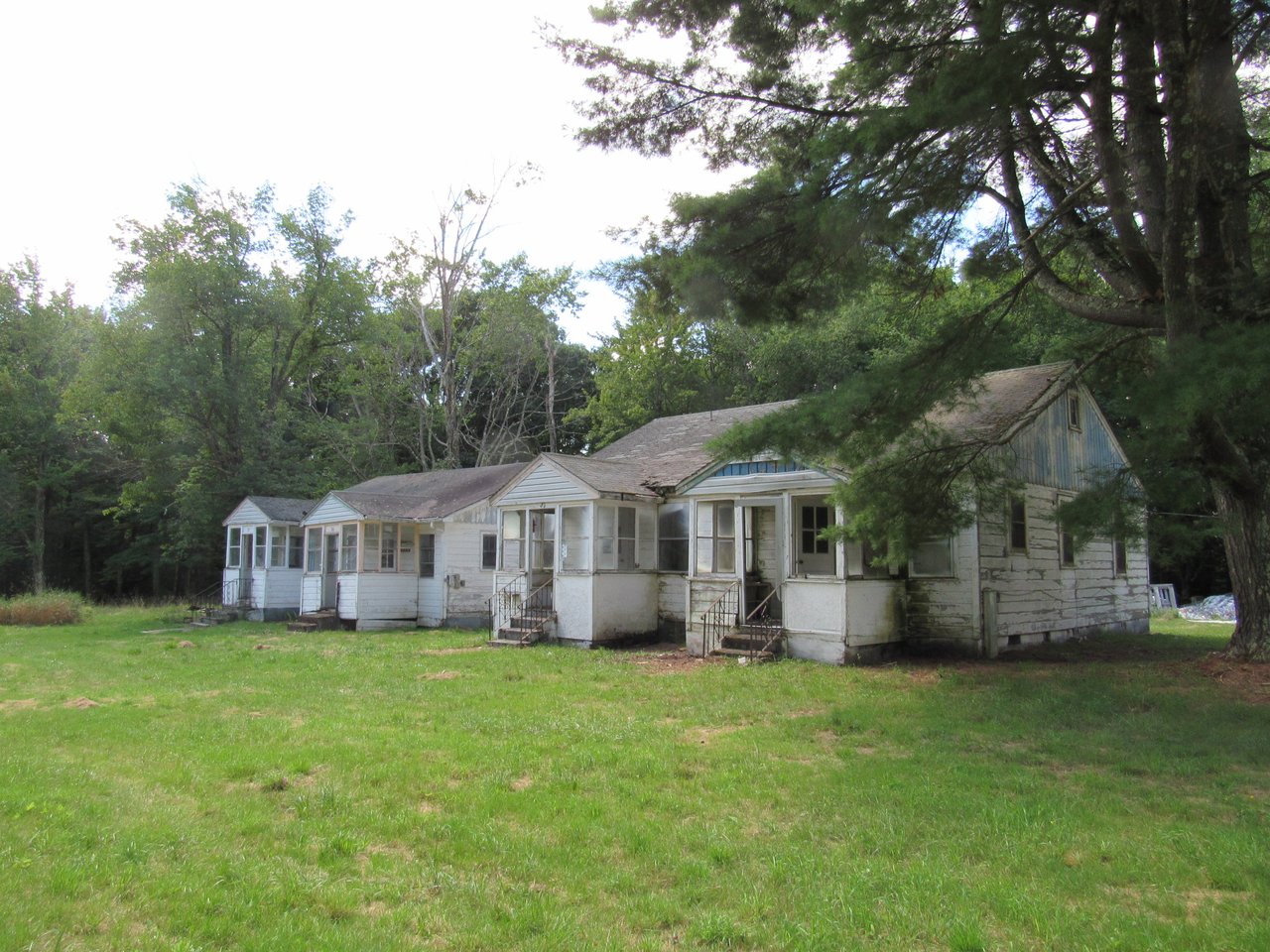 Closed Bungalow Colony