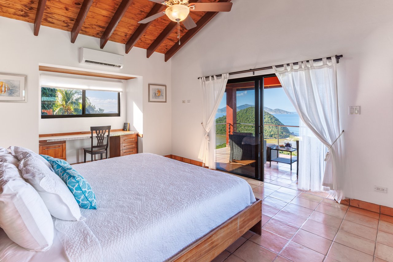 Paradiso Ocean View 