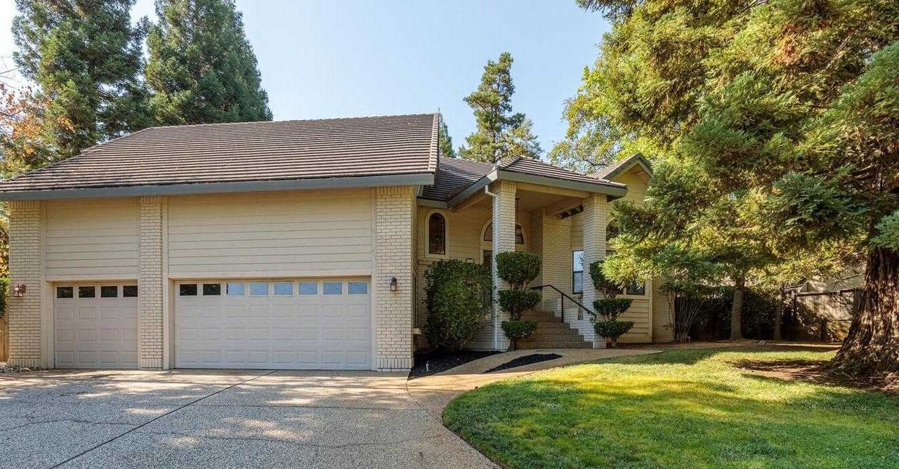 2278 Cardiff Cir