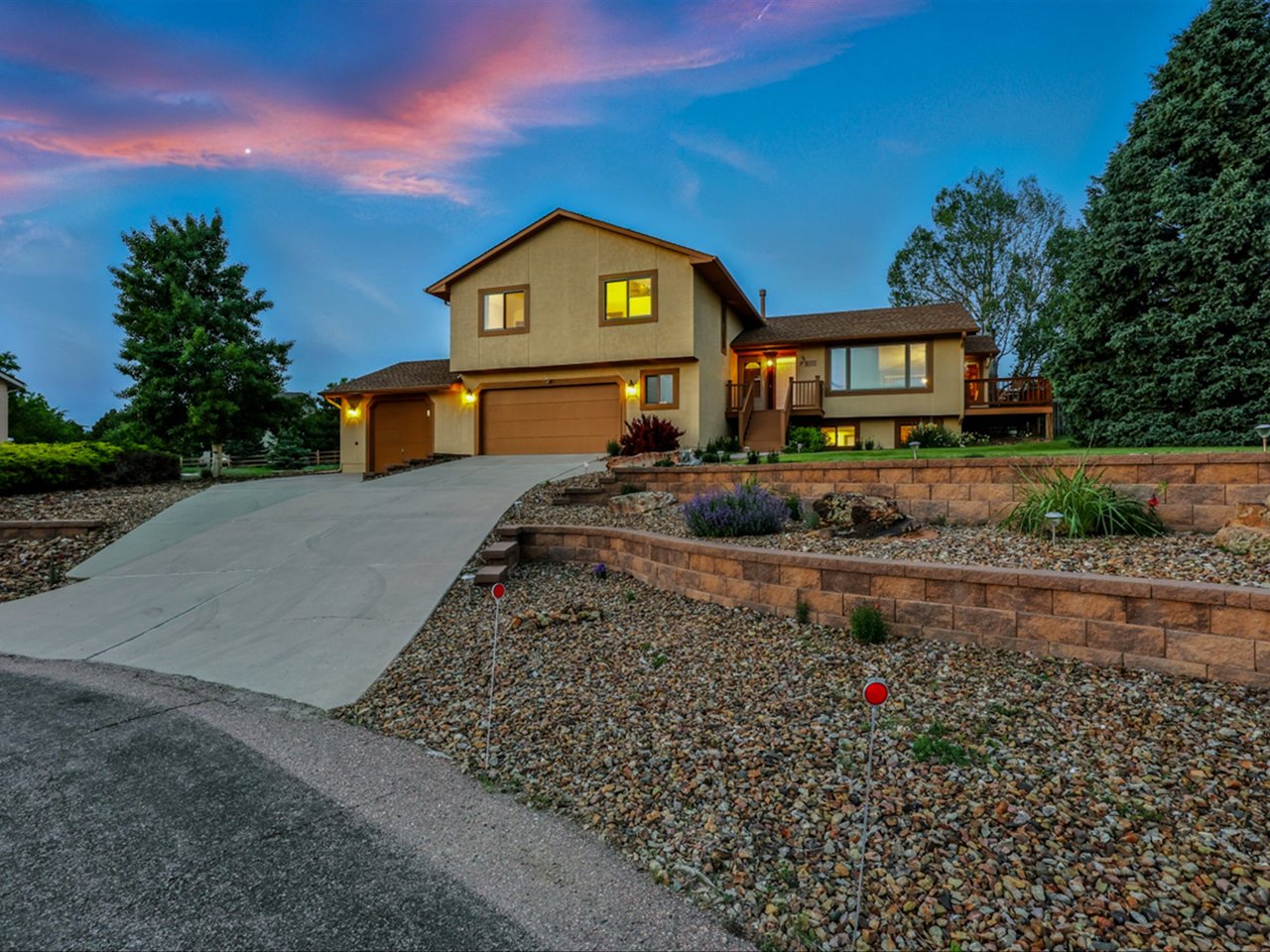440 Torrey Pines Way