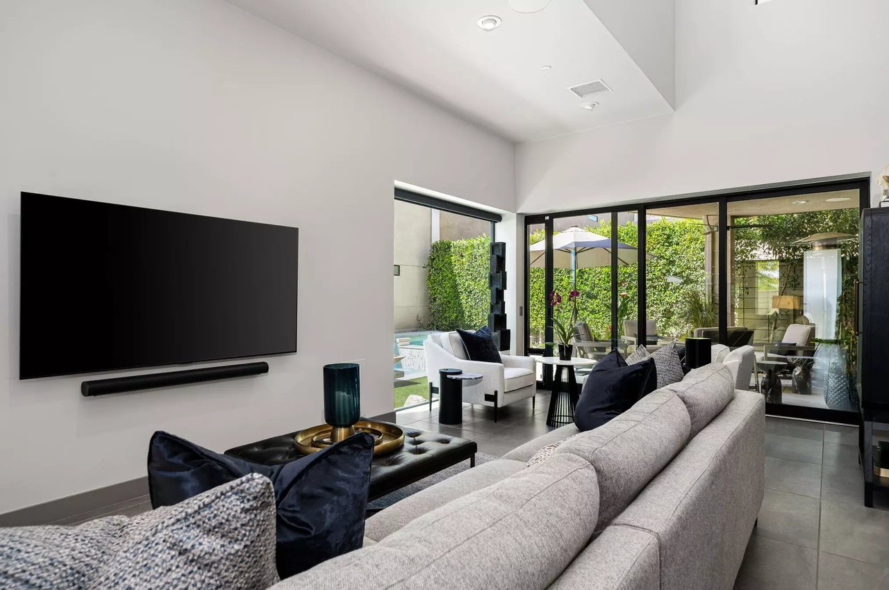 281 S Hermosa Drive 