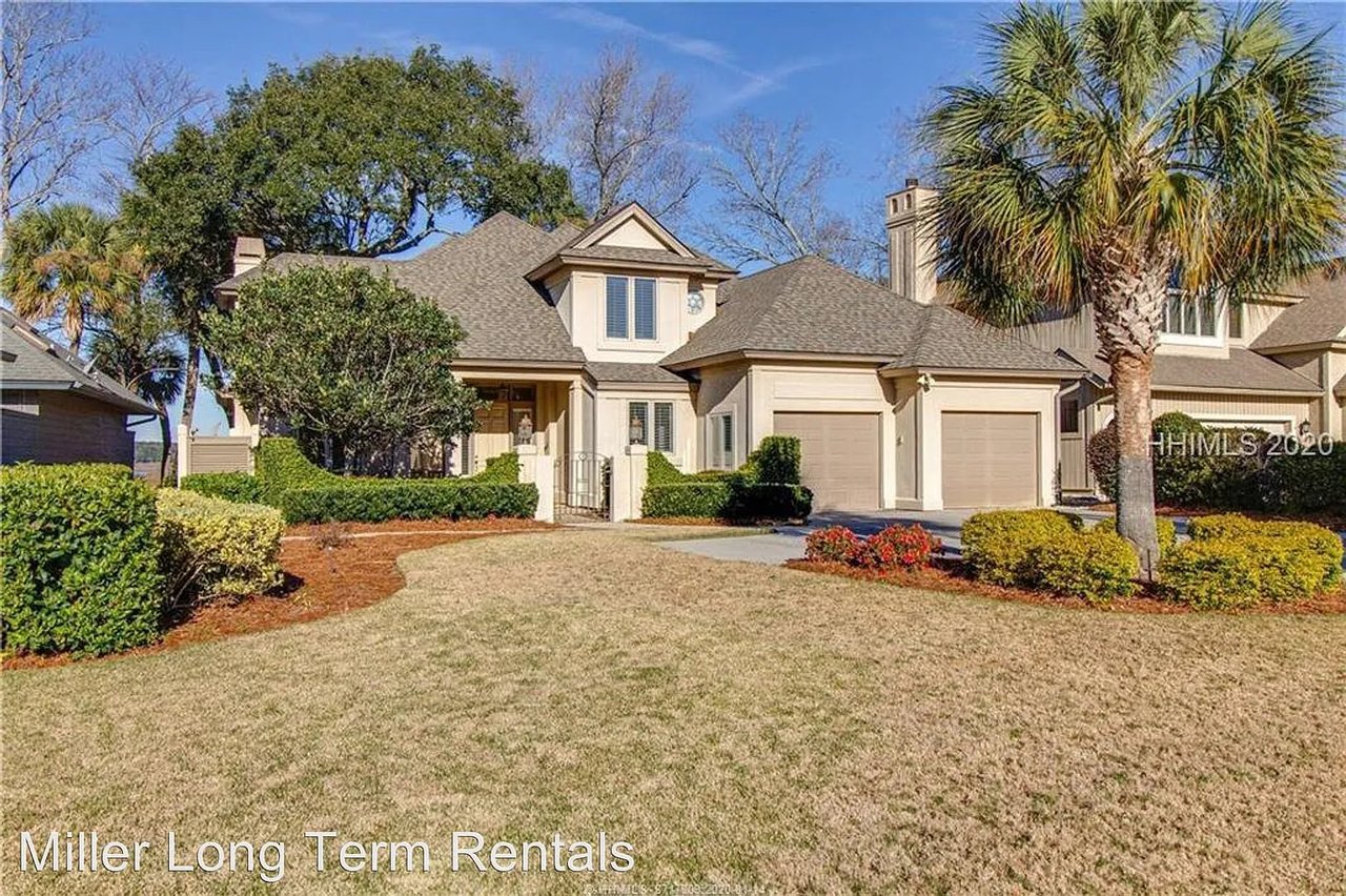 35 Old Fort Dr