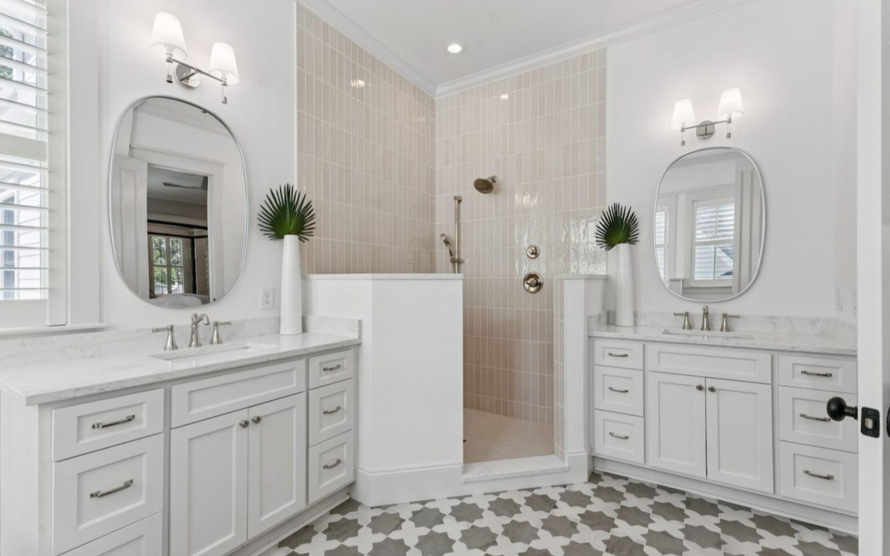 For Sale – Exquisite Primary Baths