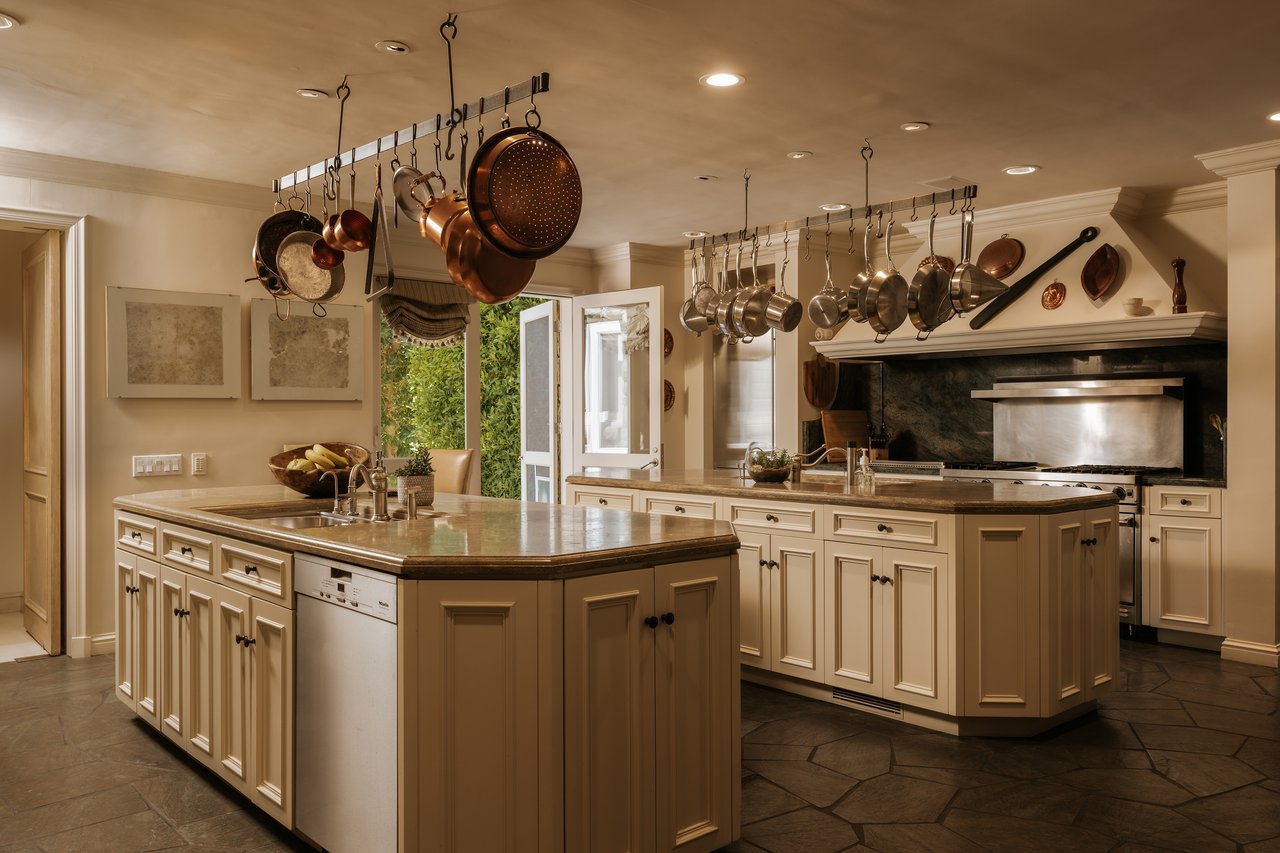 423 N Faring Rd, Bel Air 