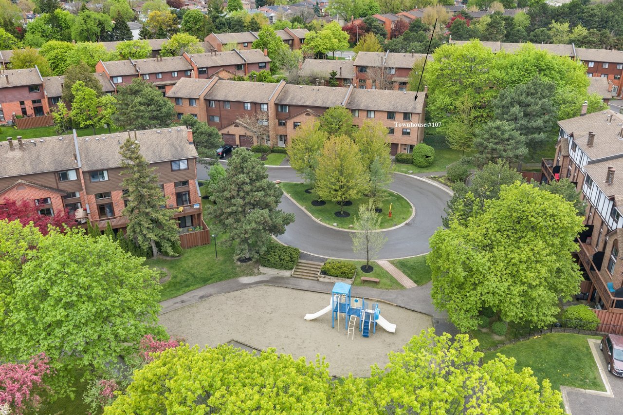 4165 Fieldgate Dr Townhouse 107