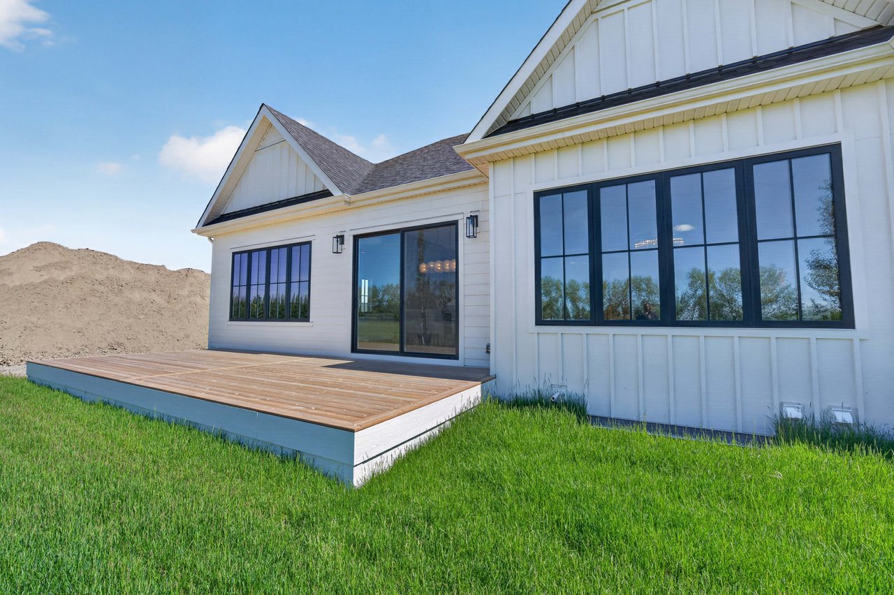 514 Pine Creek Ridge