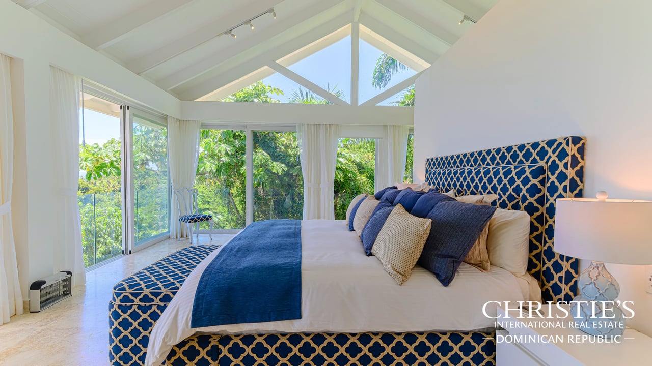 Luxury Ocean View Villa in the Puerto Bahía Resort Community