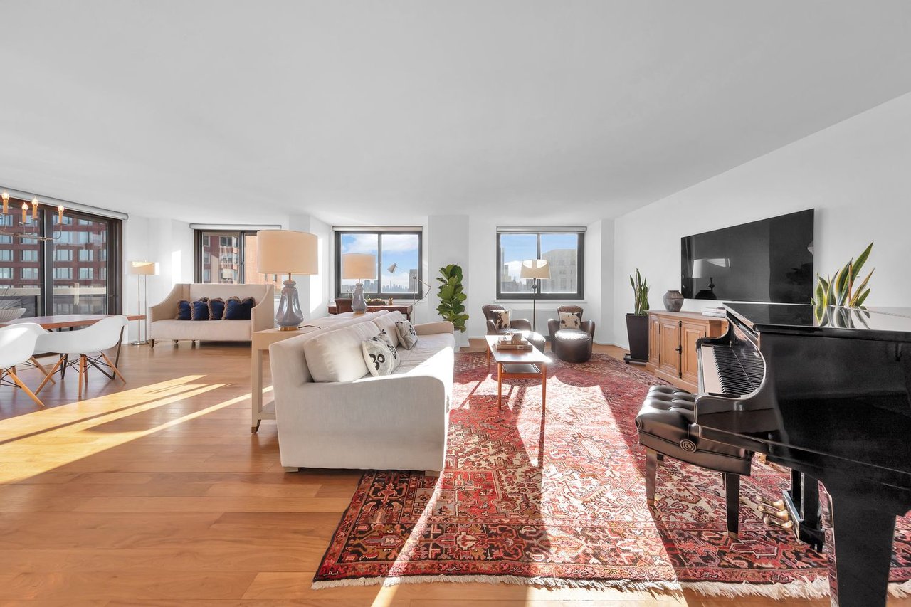 515 East 72nd Street, Unit 36B