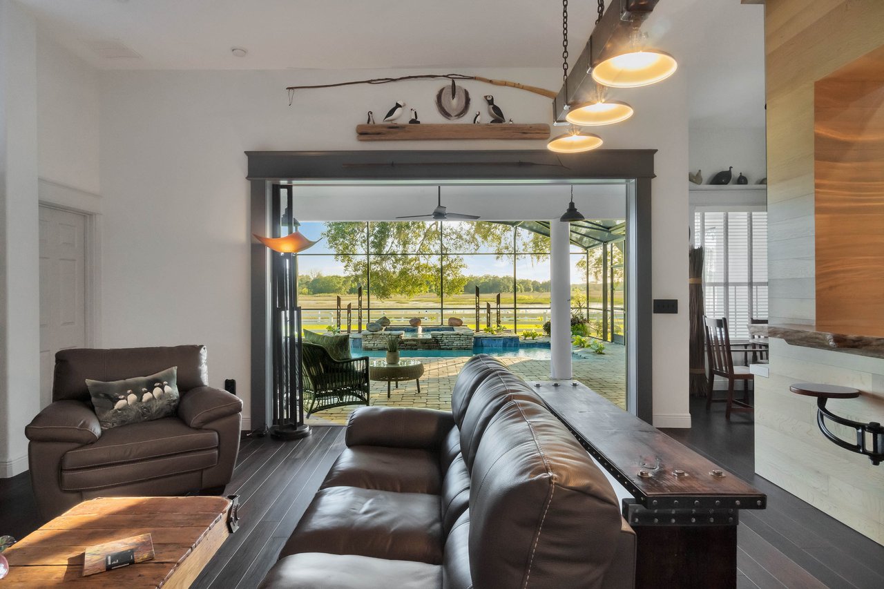 10929 Arrowtree Boulevard