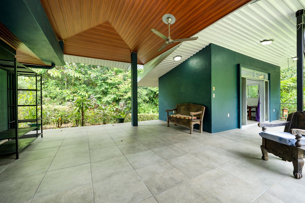 CASA TORTUGA – LAGUNAS OCEAN, MOUNTAIN, AND SUNSET VIEW HOME