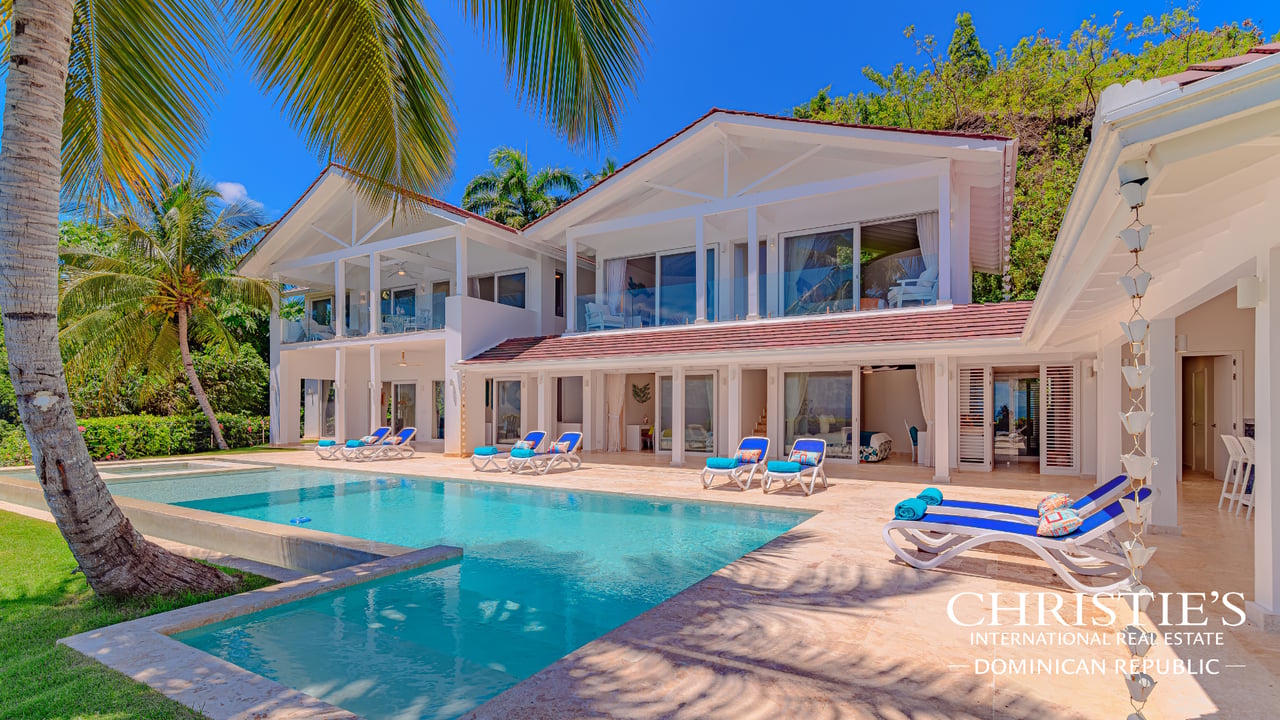 Luxury Ocean View Villa in the Puerto Bahía Resort Community