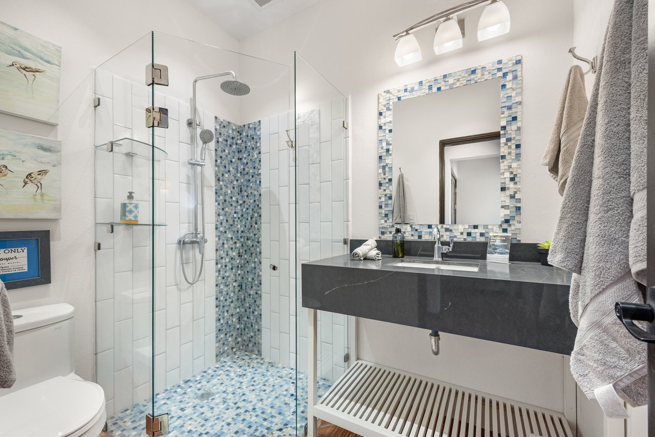 Casa Mimosa | Versatile Luxury Retreat Just 3 Minutes from Flamingo Beach