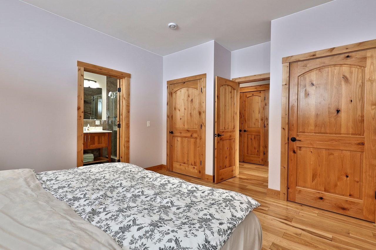 113 No. Village Rd - Left Side