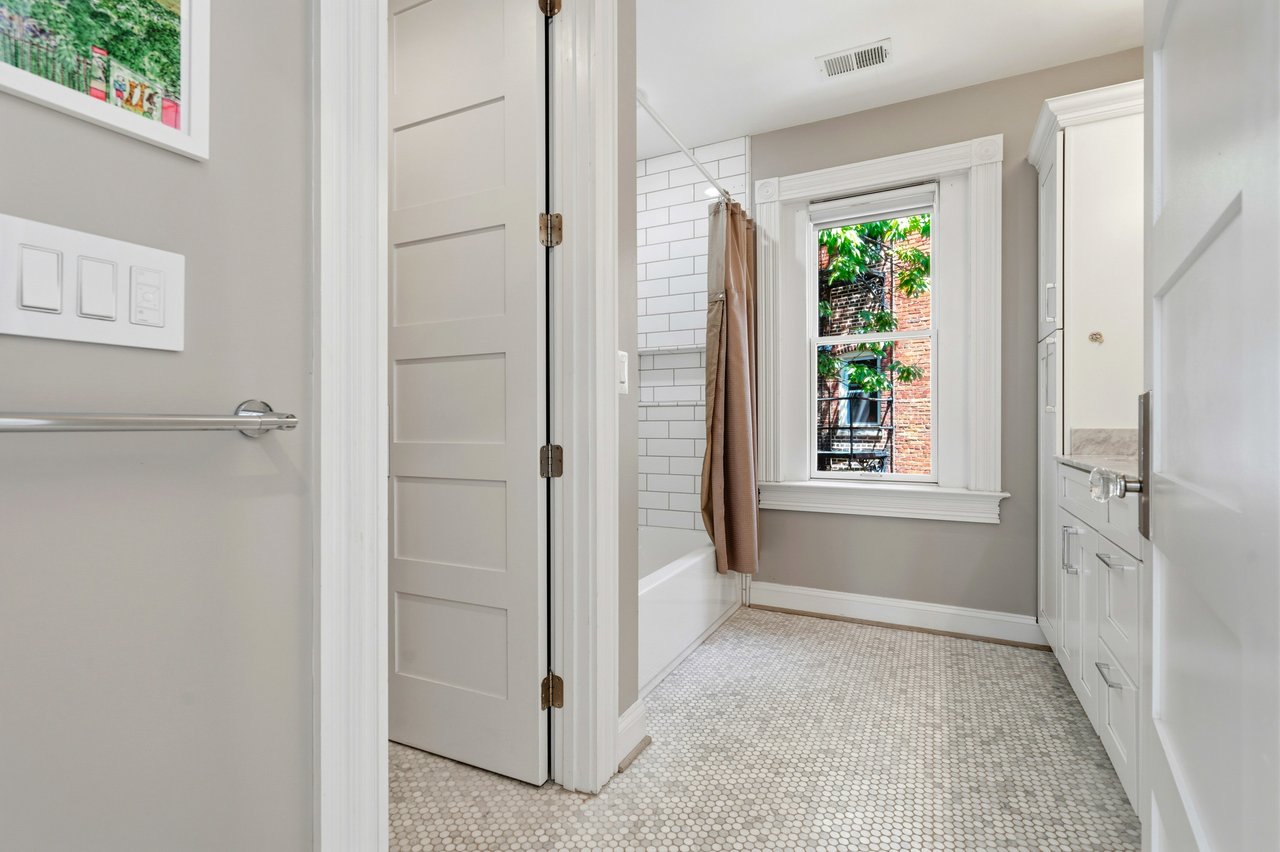 Luxury Dupont Circle Rental Listing
