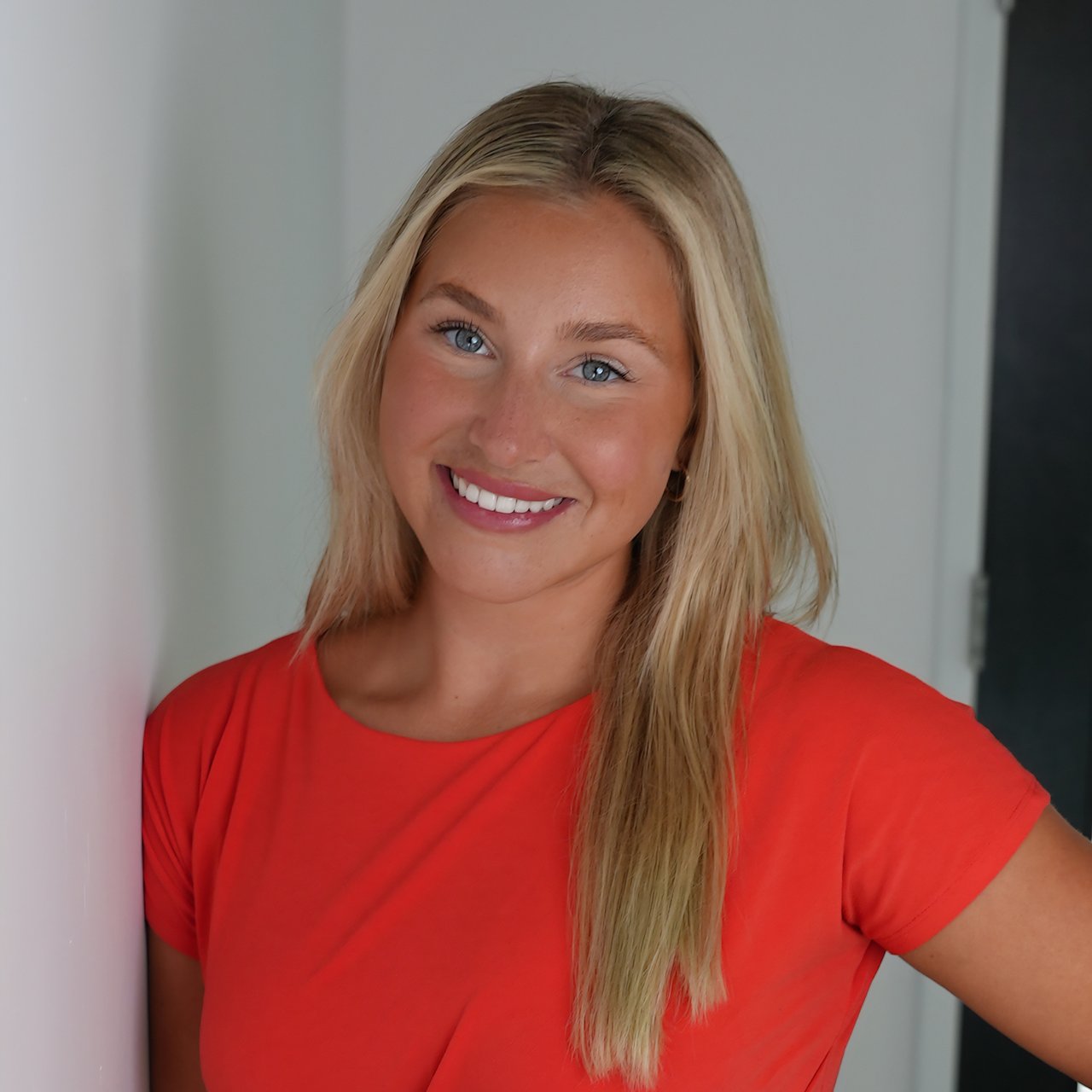 Haley Phillips Virginia Beach, VA Real Estate Agent Headshot