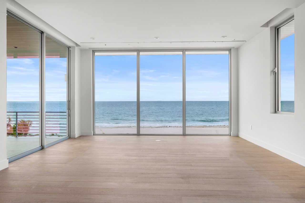 New Construction with Private Gulf Front Access