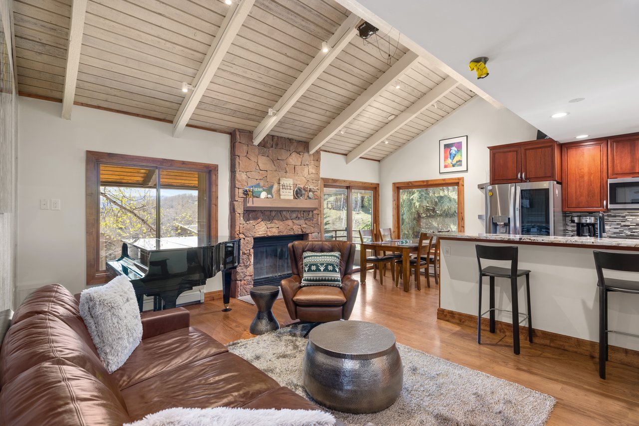 Your All-Season Retreat Minutes from Aspen