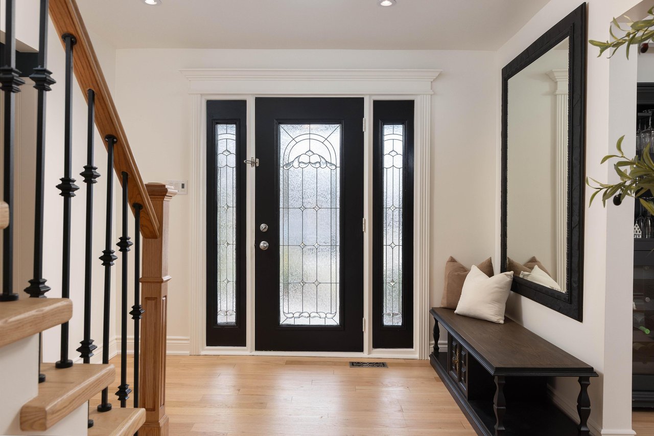 4456 Hawthorne Drive, Burlington, ON L7L 1G5